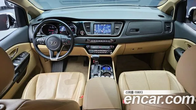 Kia The New Carnival id 2511169 из Кореи 17