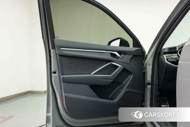 Audi Q3 id 4366039 из Китая 22