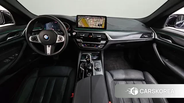 BMW 5 Series (G30) id 3437435 из Кореи 17