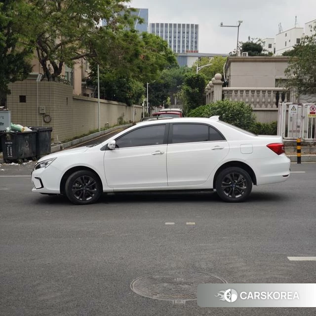 BYD Qin DM id 4222124 из Китая 12