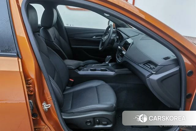 Cadillac CT4 id 4212363 из Китая 21