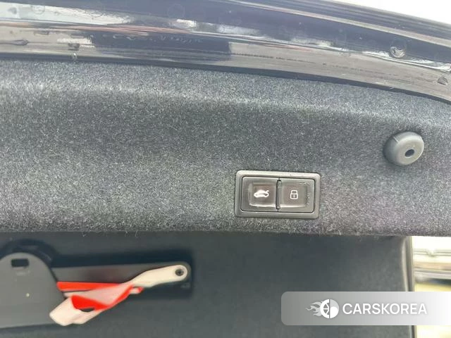Volkswagen Magotan id 4334875 из Китая 19