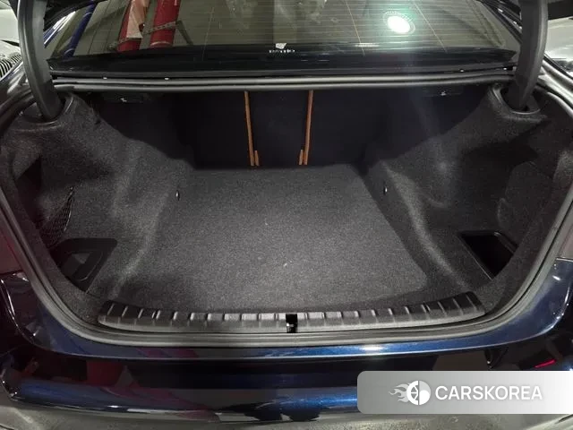 BMW 5 Series (G30) id 3517114 из Кореи 17