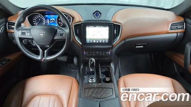 Maserati Ghibli id 2887031 из Кореи 17