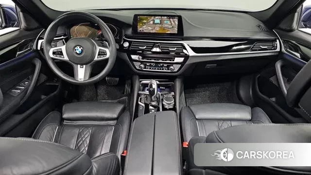 BMW 5 Series (G30) id 3504683 из Кореи 17