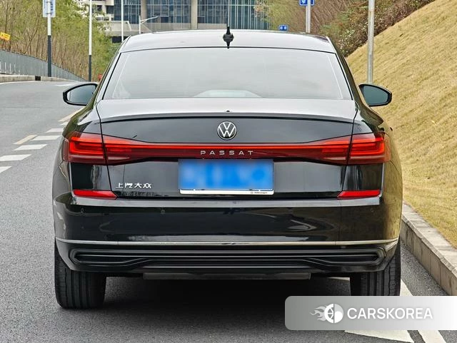 Volkswagen Passat id 4274757 из Китая 7