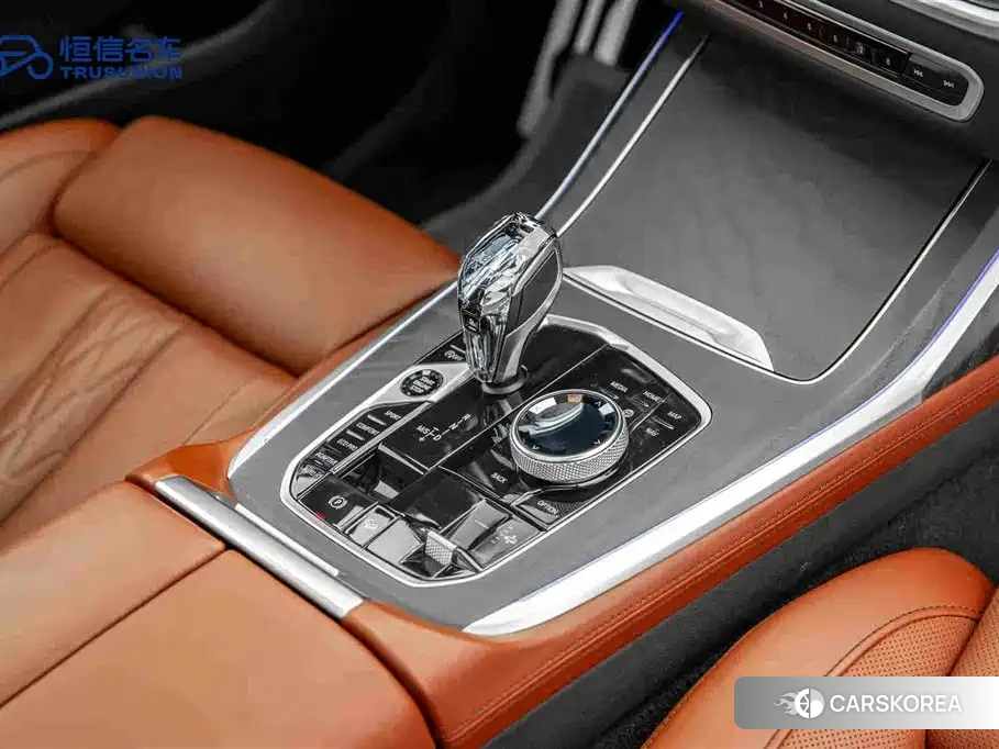 BMW X7 id 4601914 из Китая 20