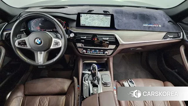 BMW 5 Series (G30) id 3008640 из Кореи 17