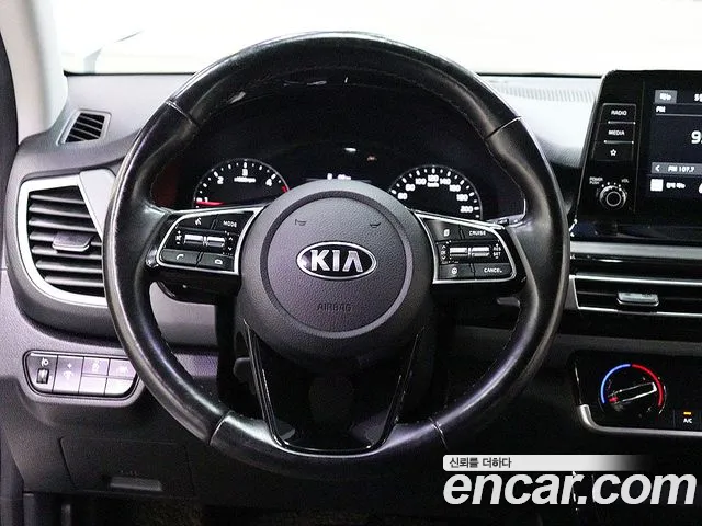 Kia Seltos id 2684892 из Кореи 17