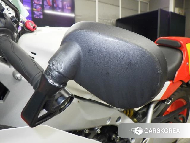 Проданный Yamaha XSR900 id 4183010 из Японии, фото 21