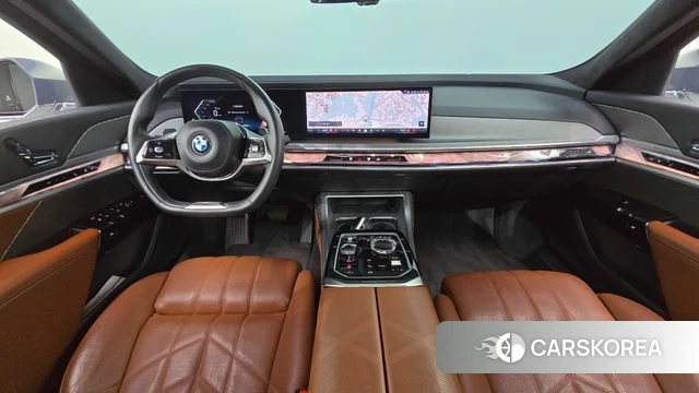 BMW 7 Series (G70) id 4506128 из Кореи 34