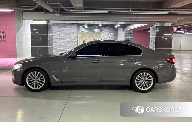 BMW 5 Series (G30) id 3696996 из Кореи 13