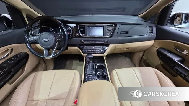 Kia The New Carnival id 3788879 из Кореи 17