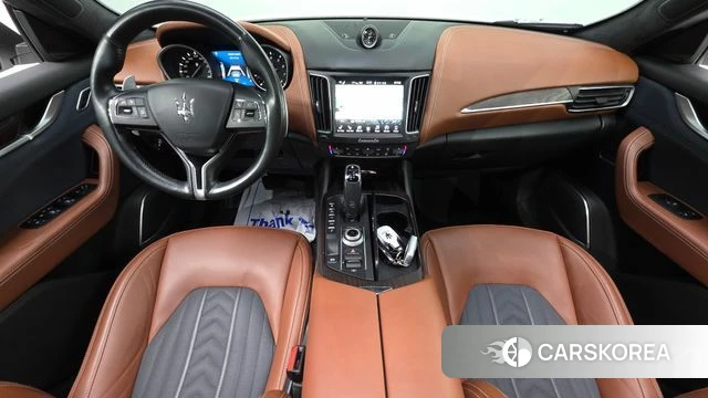 Maserati Levante id 3885885 из Кореи 17