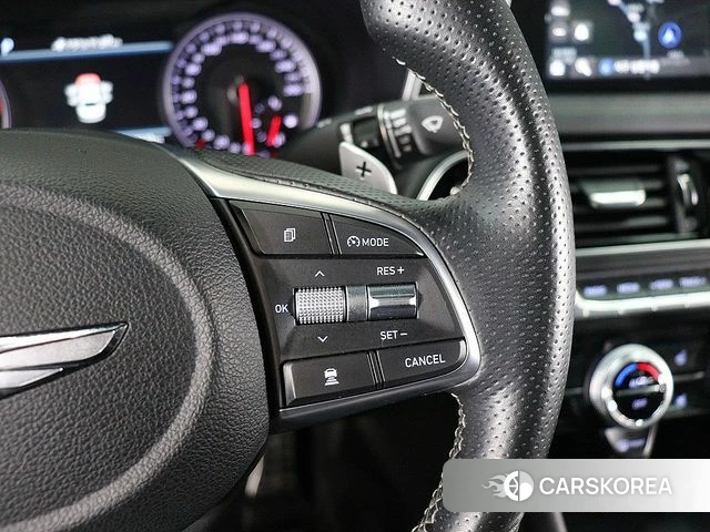 Genesis G70 id 4285949 из Кореи 17