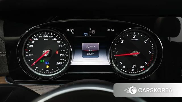Mercedes-Benz E-Class W213 id 4424638 из Кореи 31