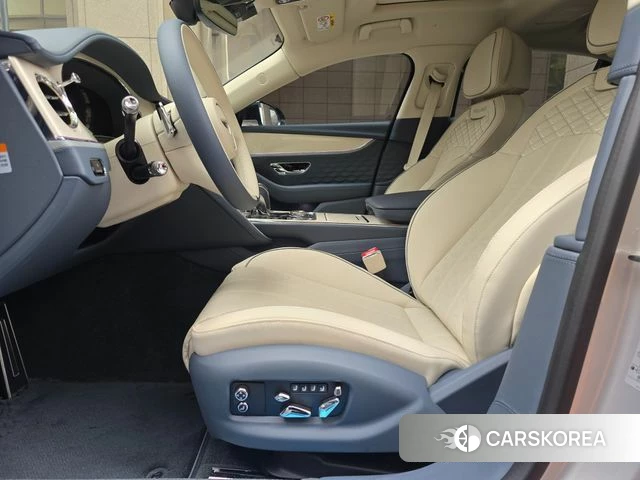 Bentley Flying Spur 4th Generation id 3810753 из Кореи 17