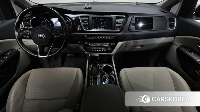 Kia The New Carnival id 4849756 из Кореи 33