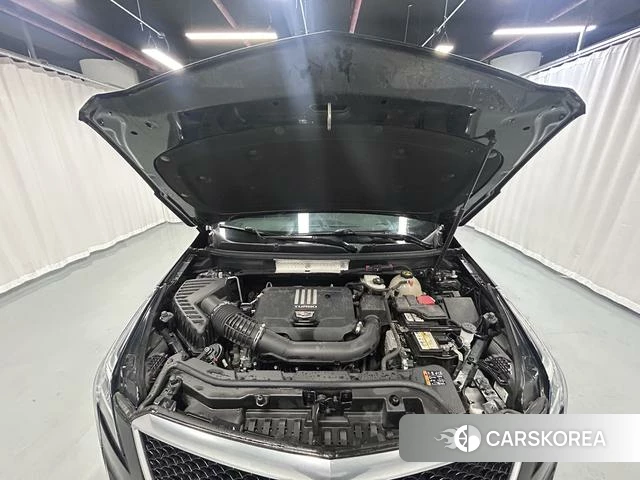 Cadillac XT5 id 4213971 из Китая 17