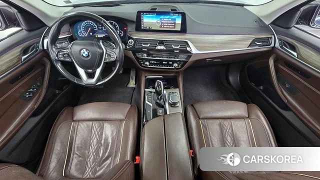 BMW 5 Series (G30) id 3873452 из Кореи 17