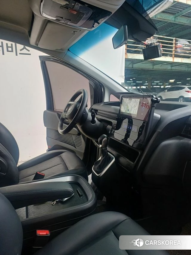 Hyundai Staria id 3934362 из Кореи 17