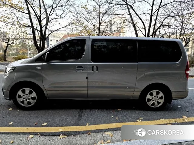 Hyundai The New Grand Starex id 3402467 из Кореи 17