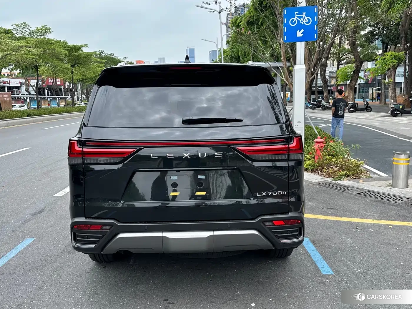 Lexus LX id 4538656 из Китая 9