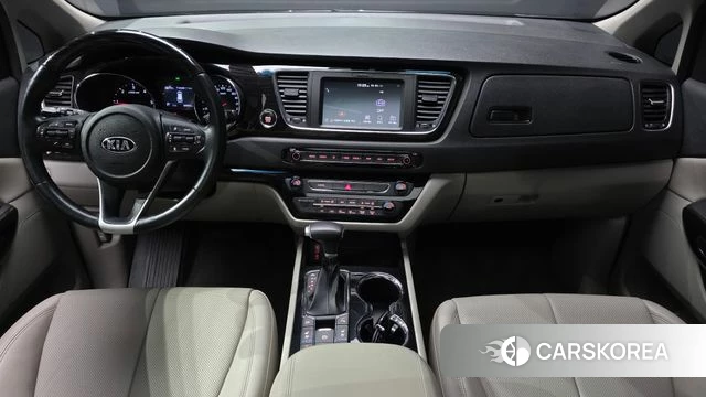 Kia The New Carnival id 3905453 из Кореи 17