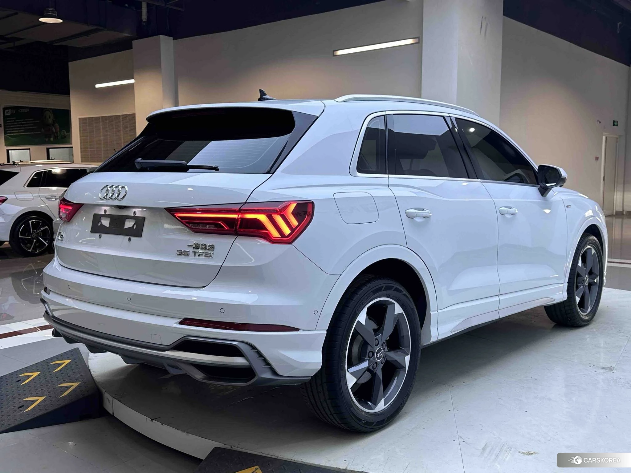 Audi Q3 id 4514994 из Китая 20