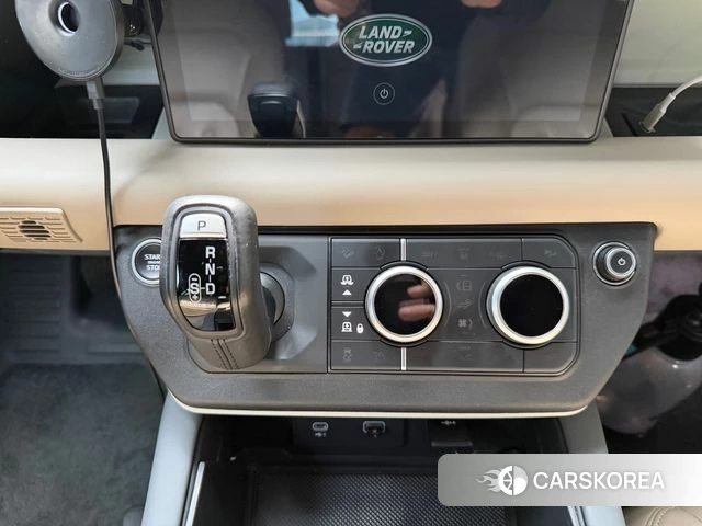 Land Rover Defender (L663) id 4267883 из Кореи 13