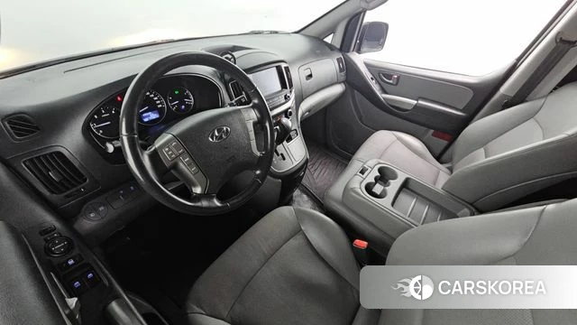 Hyundai The New Grand Starex id 4356844 из Кореи 17