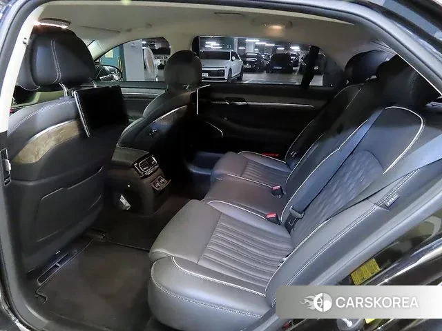 Genesis G90 id 3778877 из Кореи 17