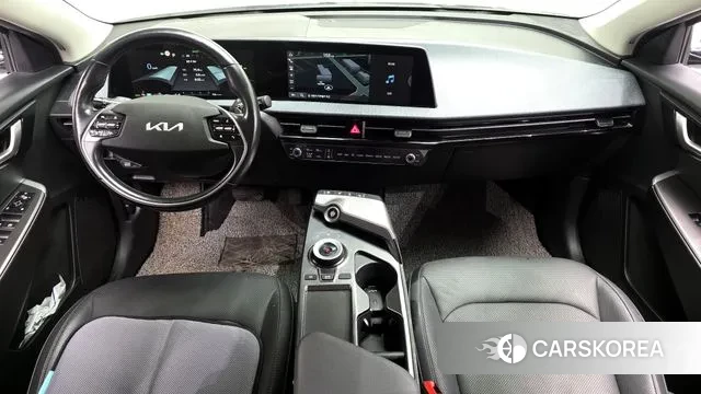 Kia EV6 id 3561215 из Кореи 17