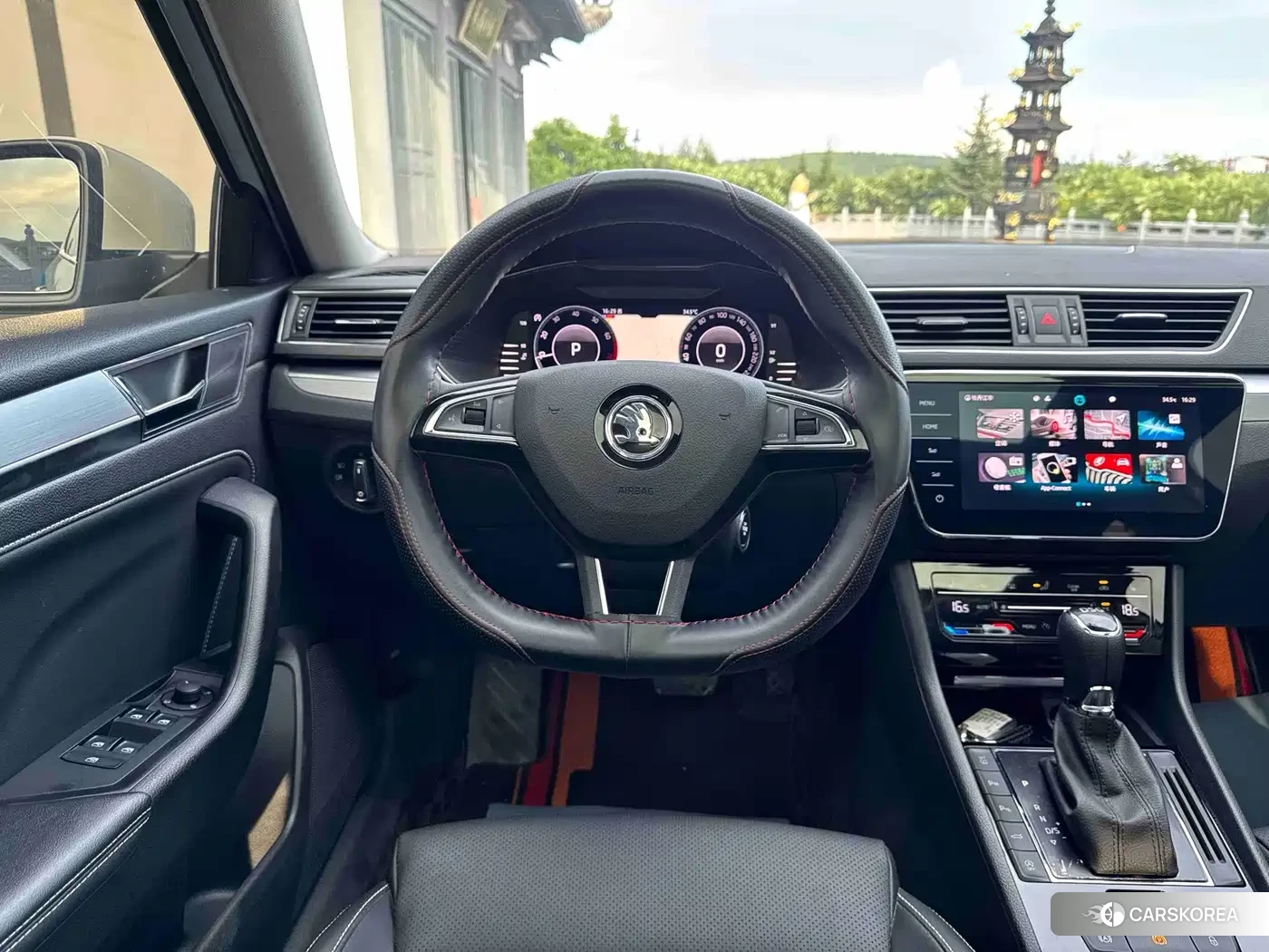 Skoda Superb id 4685876 из Китая 20