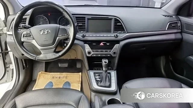 Hyundai Avante AD id 3568797 из Кореи 15