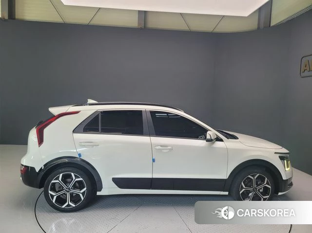 Kia Di Ol Nu Niro id 4736175 из Кореи 17