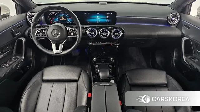 Mercedes-Benz A-Class W177 id 3655628 из Кореи 17