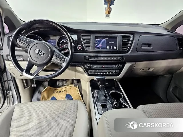 Kia The New Carnival id 3742358 из Кореи 17