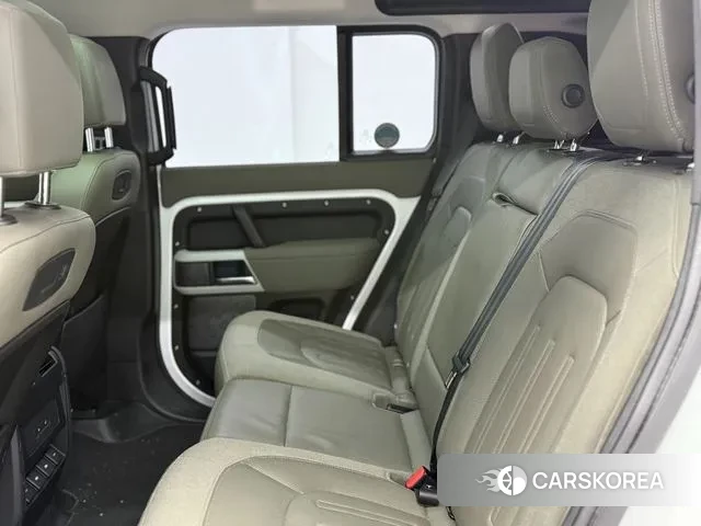 Land Rover Defender (L663) id 3619137 из Кореи 14