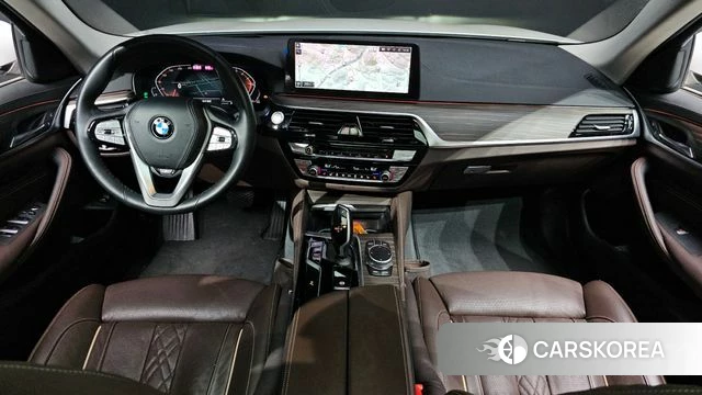 BMW 5 Series (G30) id 3936064 из Кореи 17