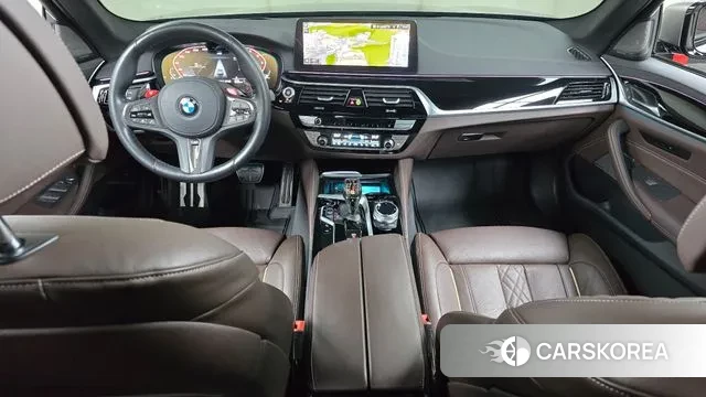 BMW 5 Series (G30) id 3416012 из Кореи 17