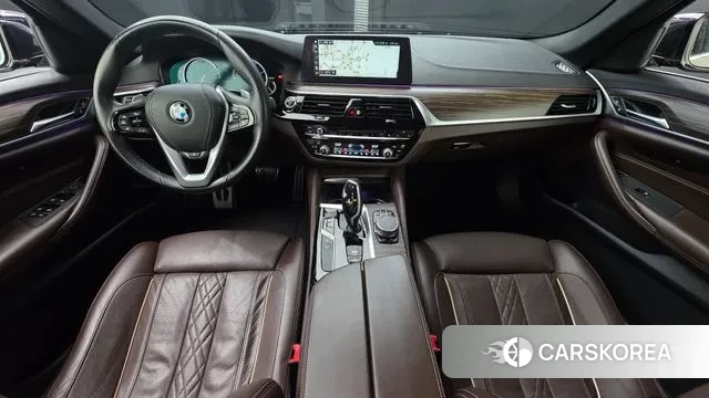 BMW 5 Series (G30) id 3667048 из Кореи 17