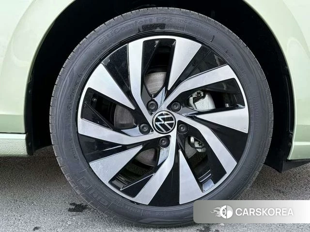 Volkswagen Golf id 4265649 из Китая 14