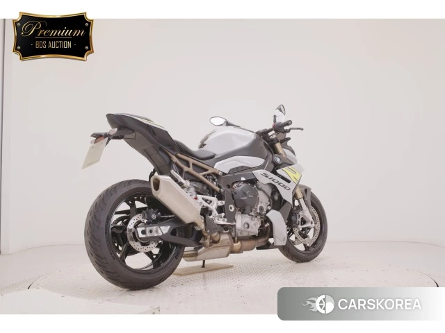 BMW S1000R 2022 из Японии, фото 5