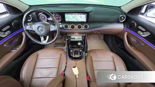 Mercedes-Benz E-Class W213 id 4713310 из Кореи 36