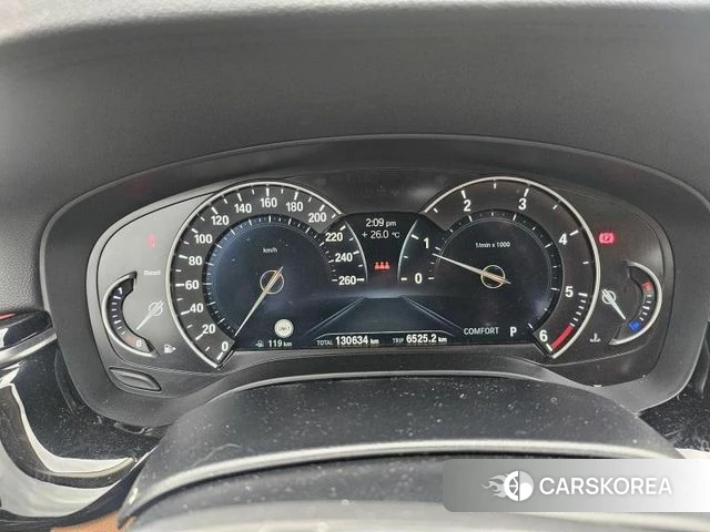 BMW 5 Series (G30) id 4508638 из Кореи 7