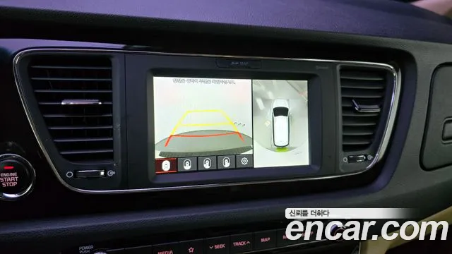 Kia The New Carnival id 2696458 из Кореи 17