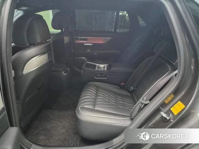 Genesis G90 (RS4) id 4725684 из Кореи 17