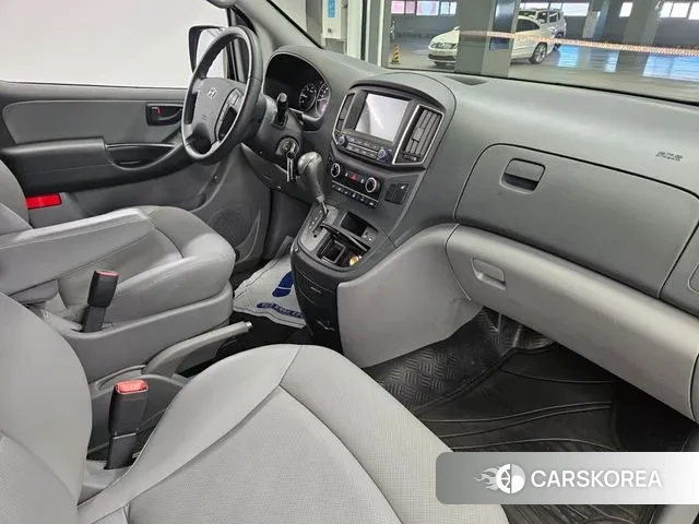 Hyundai The New Grand Starex id 3454186 из Кореи 17