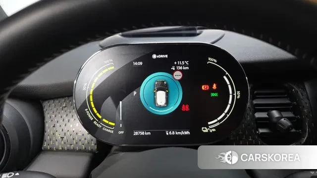 Mini Cooper Electric id 3411425 из Кореи 17